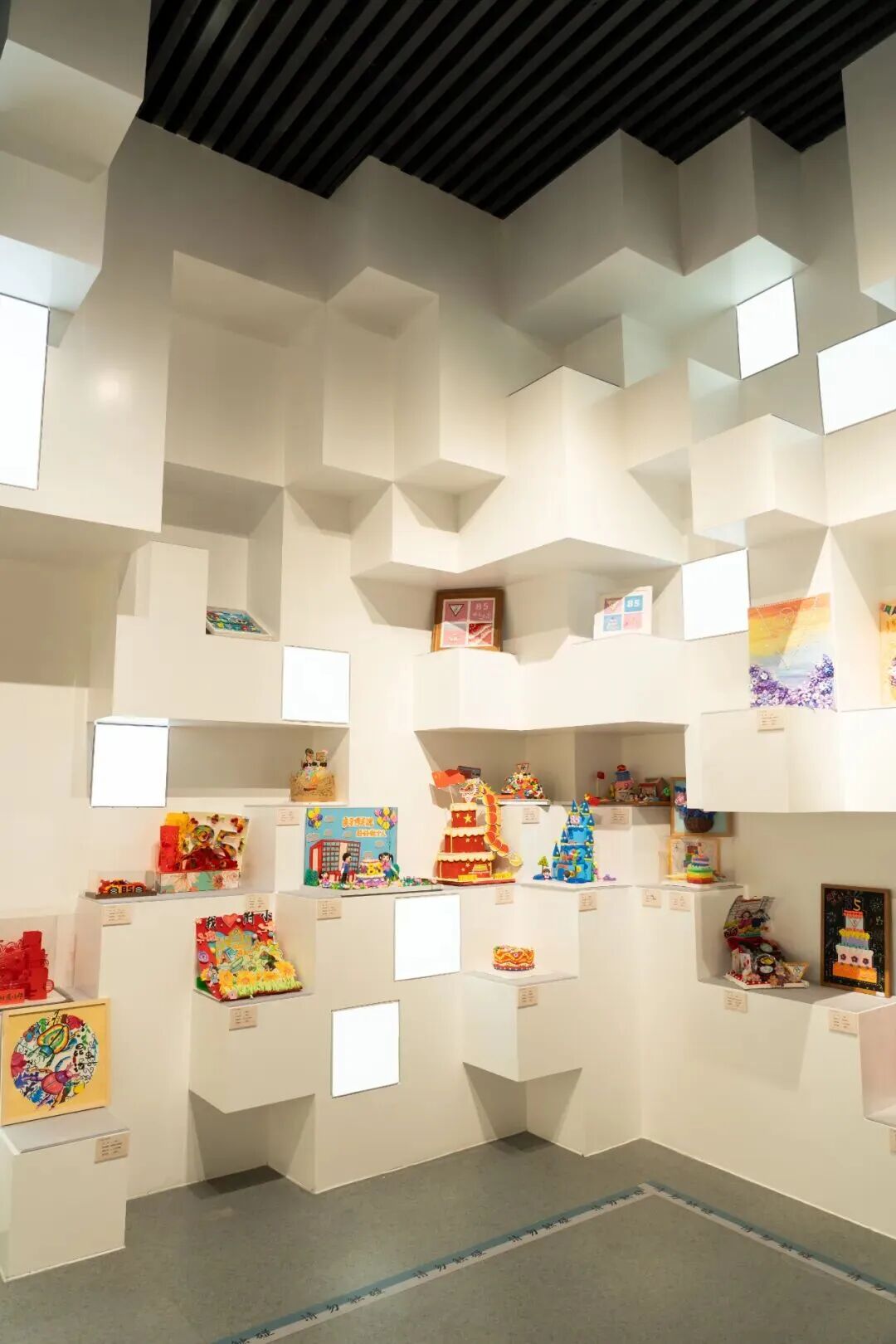 1762737838292058720.jpg 35de41b9a44dde172e8141c994c70318.jpg